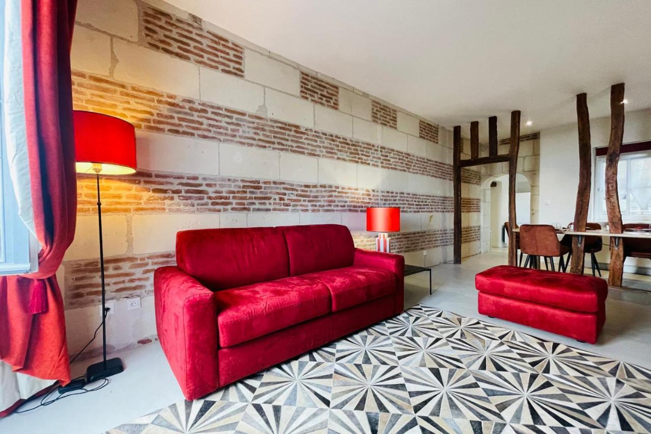 Splendid Apartment At The Foot Of The Castle Of Amboise - View Of The Loir Екстериор снимка